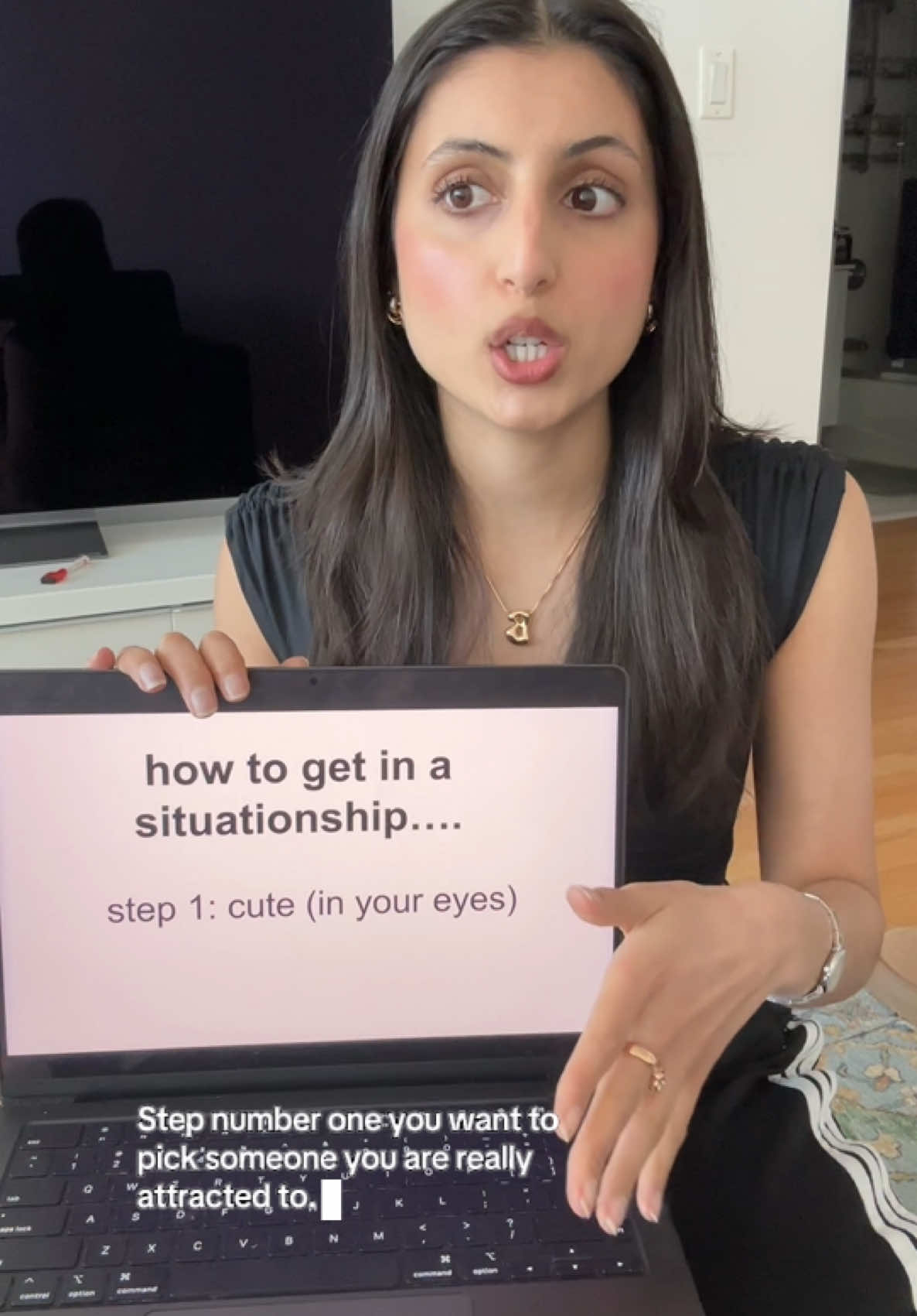 how to get into a situationship #hotgirlhotline #hinge #situationship 