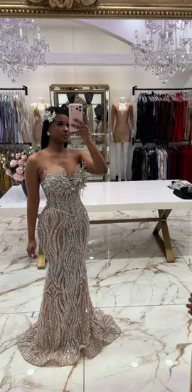 Find your perfect prom dress now at Dash Boutique! ✨ Shine bright like a diamond and be the center of attention with a showstopper! 💎🔥