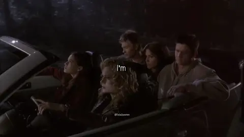 I can’t even explain how much I love this show… Even though I don’t have many edits of it on my account, it’s honestly one of my all-time favorites. I actually dropped it after the first episode at first, but then I went back, continued, and finished all 9 seasons in like a week. It’s such a comfort show, I love it so much <3    Scp: @braleyscps  #onetreehill #onetreehilledits #onetreehilledit #onetreehillscenes #onetreehilltiktok  
