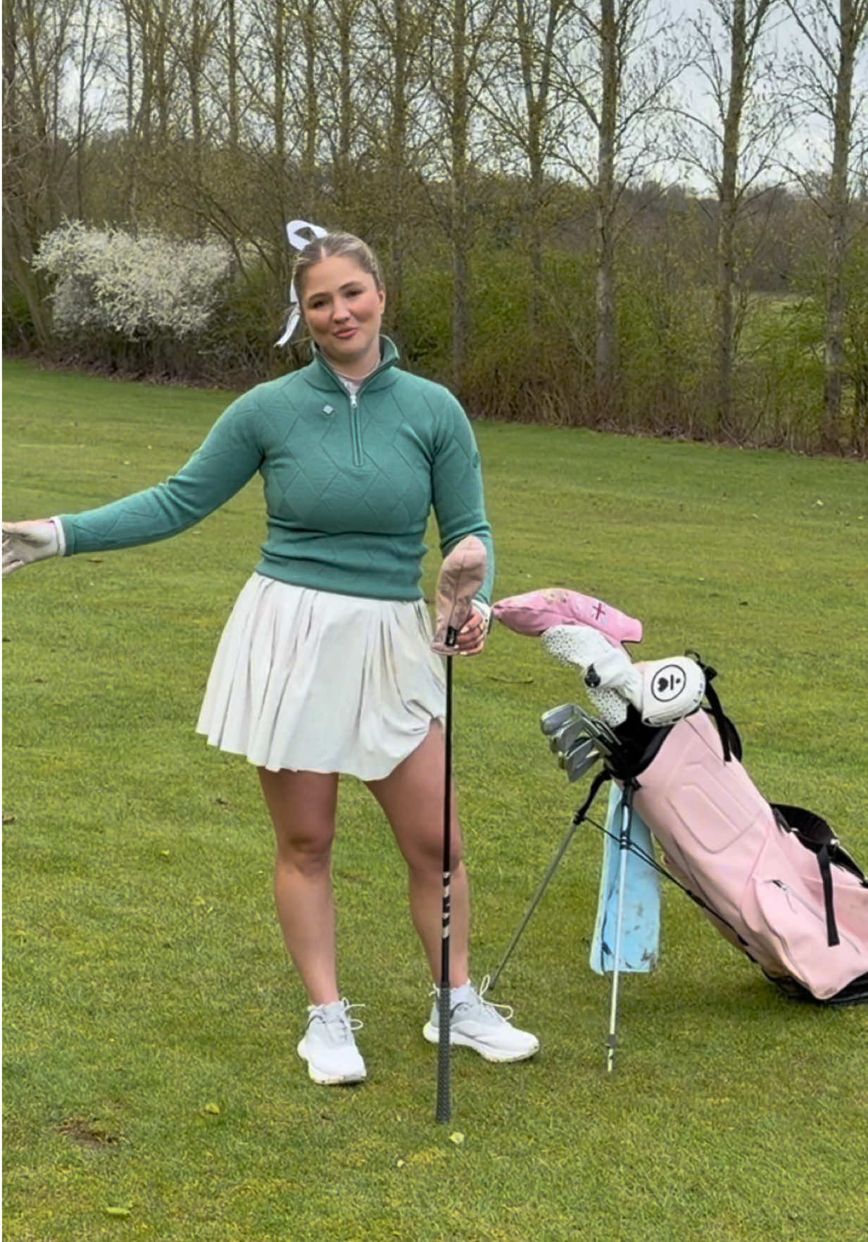 I thought it couldn’t get any worse… and then it did 😭⛳️ Break 45 Ep.2 is live on my YouTube channel 🎀🎥  go watch the chaos unfold! link in bio 💕