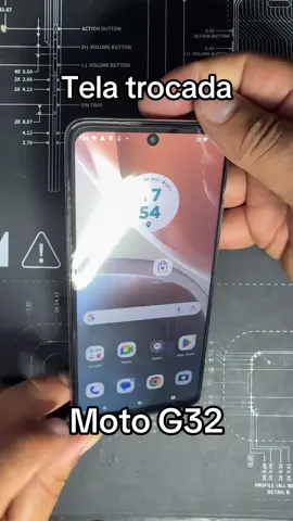 Tela trocada Moto G32