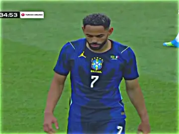 কুনহার গোলটা মিস🥺🇧🇷 #cunha #brazil #football #foryoupage #foryou 