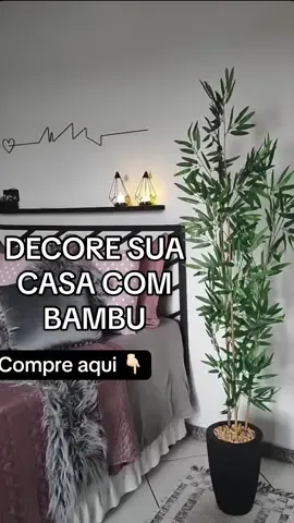 Decore a sua casa com hastes de bambu. 