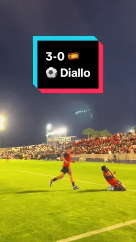 🚨 @Ousmane mete el tercer gol de España U.19. en la Ronda Élite ⚽️🥅 @Selección española #sefutbol #seleccionespañola #ousmanediallo #borussiadortmund #futbolespañol 