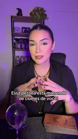 O ego dessa pessoa não deixa ele te  contar, mas eu conto! Kkkkkkkk 😱✨🤫 #taro #tarologa #cartas #tarot #revelacao 