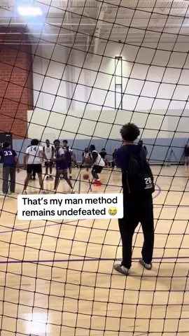 My mans diabolical 😂😂 (@abrahamcreatesmore) #bball #prank #hooper #fail #myman 