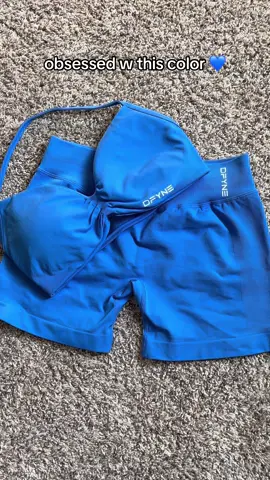this blue dfyne set is everything! get yours before they sell out! 💙💙 #gymfit #dfyne #dfyneshorts #dyneset #gymoutfit