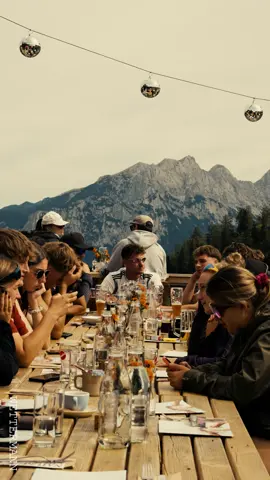house - austria - hiking club #wettermann #naturekeepsussane #Hiking #housemusic 