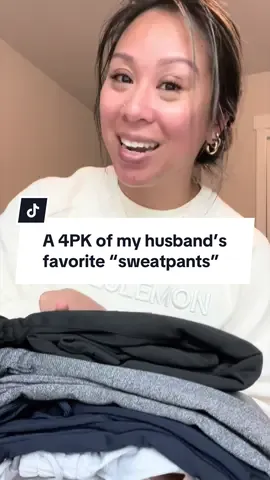 I’m a mom of 4 and wherever I can save a little money, I’ll take it! I found a 4 pack of my husbands favorite “sweatpants” and I couldn’t hit cart fast enough. Plus, his birthday is coming up, so I had to snag a few “must need” items! #menssweatpants #sweatpants #athleticpants #menspants #mensclothing 