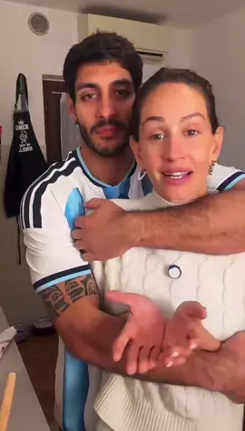 Live 26/03: Helena e Javier 💘💘💘 #helenaprestess #javiermartinez 