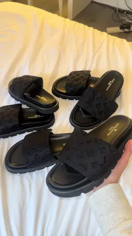 Absolutely in love with all your obsession with these LV slides at the moment !!!🔥🔥🔥 #fyp #boutique #Summer #sliders #lv 🖤