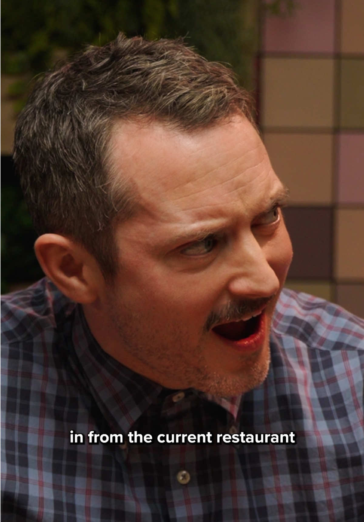 Josh successfully surprised Elijah Wood with a taste of childhood nostalgia (in the form of a sandwich) #LastMeals #MythicalKitchen 