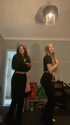 #fyp #dance #18 #uk #teens 
