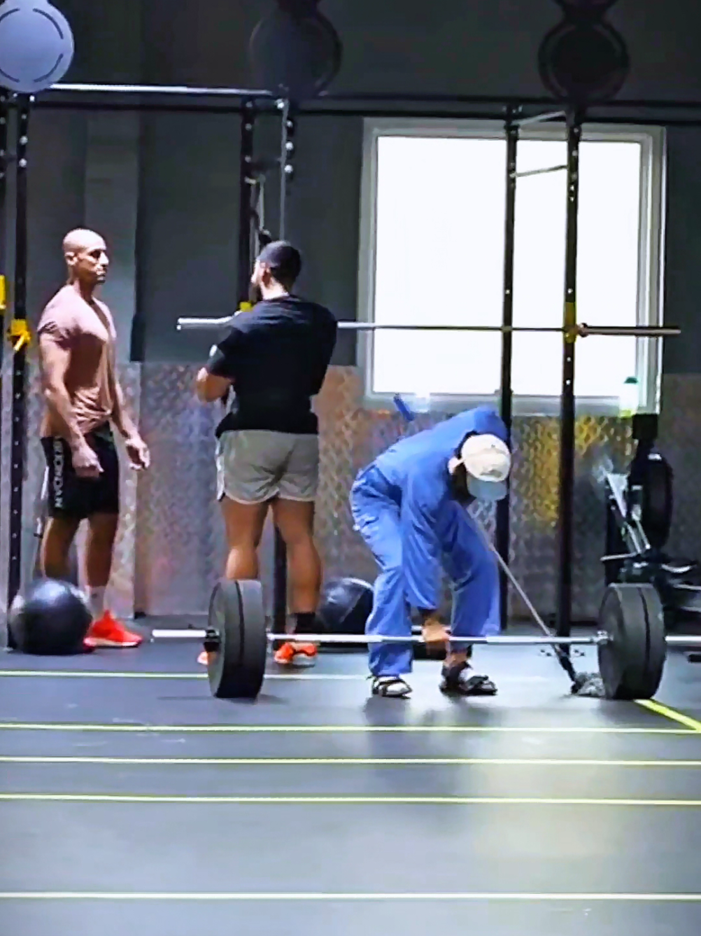 anatoly shocked 😱  #anatolyprank #gymmotivation #powerlifting #workout #GymTok @ANATOLY 