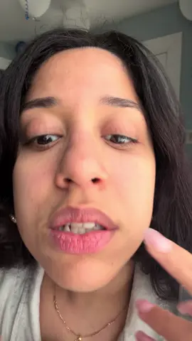 Si tus labios están resecos esto es lo mejor…..#elfcosmetics #elflipgloss #tiktokshop#tiktokviral  