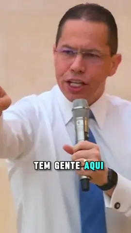 DEUS ESTÁ A CIMA DE TUDO! #bispojadson 