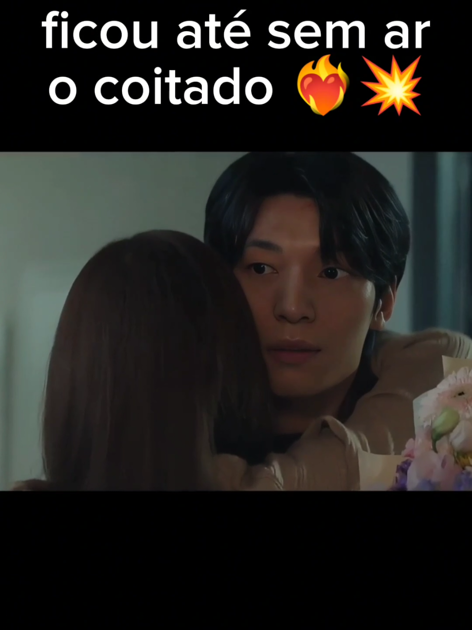 Gente esse k-drama está muito bom só assistam ✨ A trama segue uma leiloeira de arte enigmática (Seol-ah) cujos namorados morrem misteriosamente, e o detetive de seguros (Woo-seok) que investiga o caso, acaba por se apaixonar perigosamente por ela. #KdramaLovers #Dorameira #CenasDeDoramas #DoramaViral #Doramas2026 