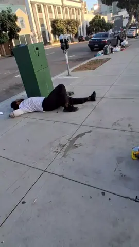In one of the richest countries in the world, we have begun to accept as normal what should never have been: human beings sleeping on sidewalks, wrapped in cardboard, invisible to the passing gaze. The homelessness crisis is not just about the lack of shelter; it reflects a system that has failed to address mental illness, addiction, and human dignity. We have grown accustomed to walking past, to hardening our hearts, to turning someone else’s pain into part of the landscape. But every person on the street has a story, a name, a life that matters. The real crisis is not only the poverty we see, but the indifference we have learned;and that is something we, as a society, have the power to change.@Governor Gavin Newsom #homeless #people #unitedstates #america #population 