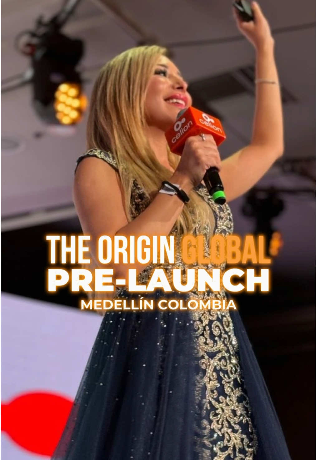 Siempre es un placer coincidir con líderes que siguen elevando el nivel y construyendo en grande 🌎 Medellín, Colombia fue el punto de encuentro para The Origin 2026, reuniendo a una comunidad alineada en una misma visión de crecimiento y evolución 🇨🇴 Agradecida por formar parte de estos encuentros y seguir rodeada de personas que impulsan a ir por más 🧡 #theorigin #liderazgo #networking #crecimiento #eventos