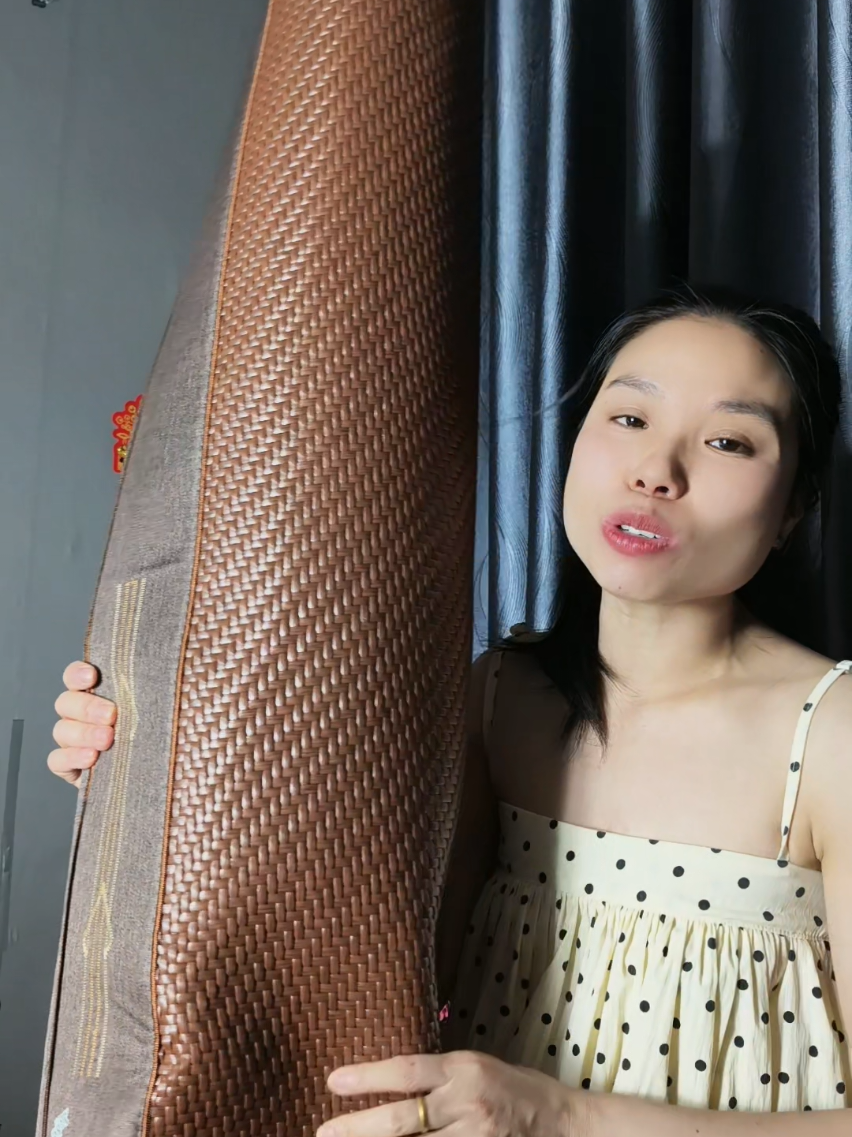 chiếu mây lạnh viền da