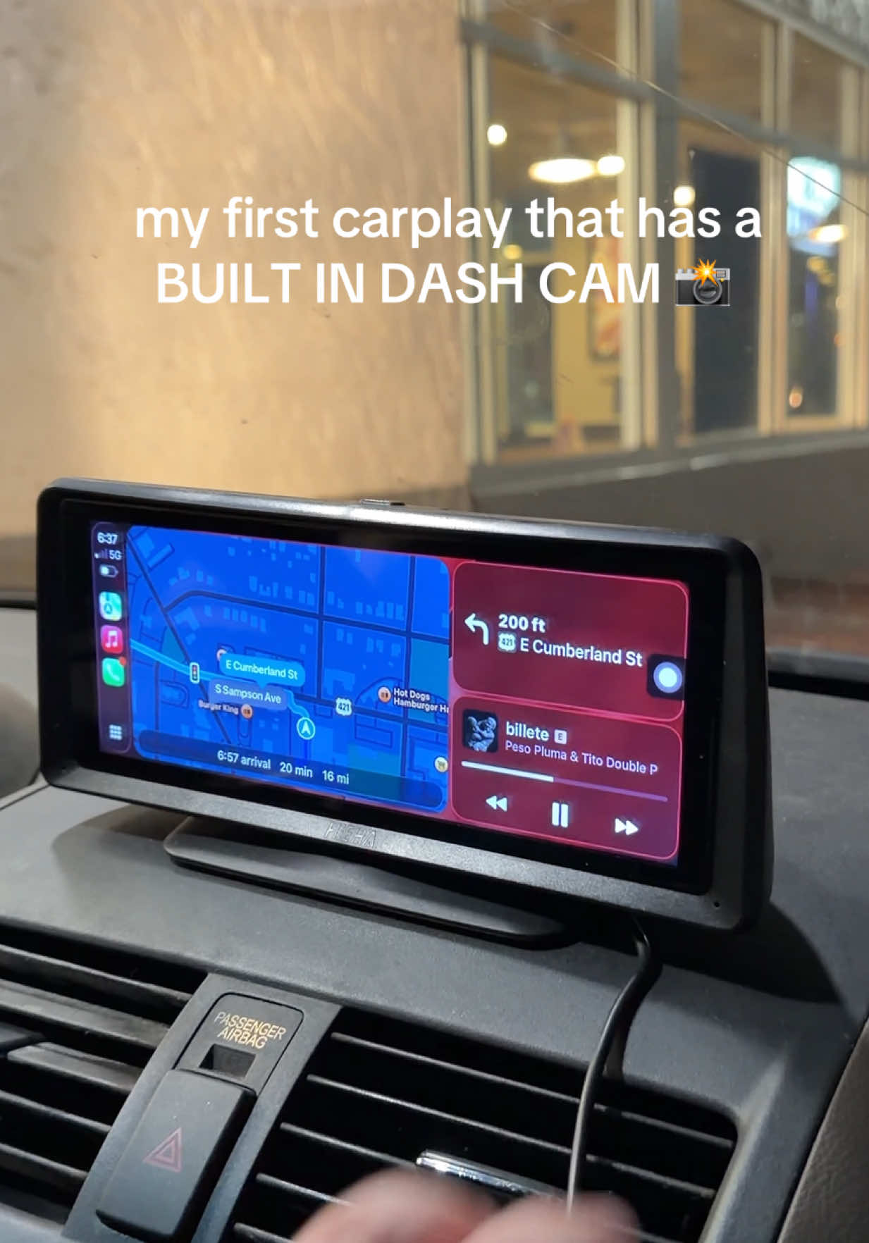 absolutely love this smart car play with the dash cam 