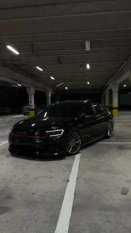 Allblack na cena😍 . . . . . #carro #jetta #reels #jettagli #reelsinstagram 