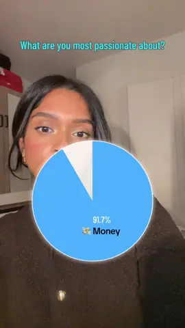 Que l’argent qui compte , le reste ça sert à rien les filles #money #girls #fyp #argent 