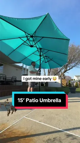 I got my 15’ patio umbrella early before the sell out… 
