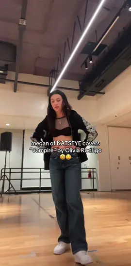 sing ittt girl 🙌 #katseye #meganskiendiel #oliviarodrigo #singing #eyekons 