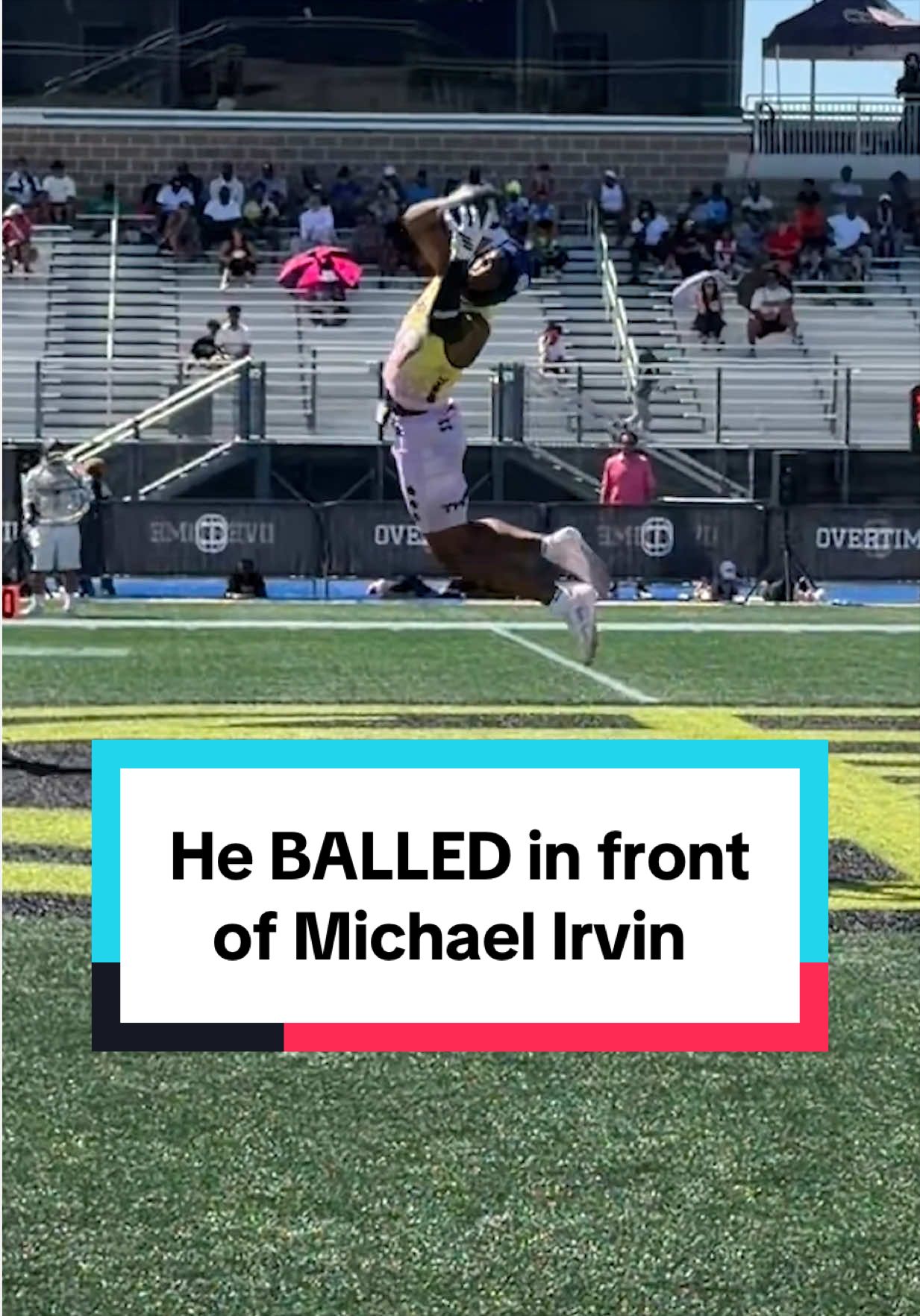 Balling in front of Michael Irvin is next level 👀🔥 @VKTRY Gear #vktrypartner #strictlyfootball 