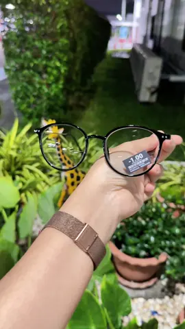 แว่นสายตาสั้น- แว่นตาโฟโตโครมิก สายตาสัน กรองแสงสีฟ้าจากคอมมือถือแว่นกรอง แสงป้องกันรังสี #แว่นสายตาสั้น #แว่นกรองแสงสีฟ้า #แว่นตาแฟชั่น #ของมันต้องแชร์ 