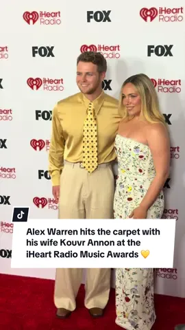 Alex Warren hits the carpet with  his wife Kouvr Annon at the iheart Radio Music Awards #iheartradiomusicawards #alexwarren #goodmorningamerica #gma 