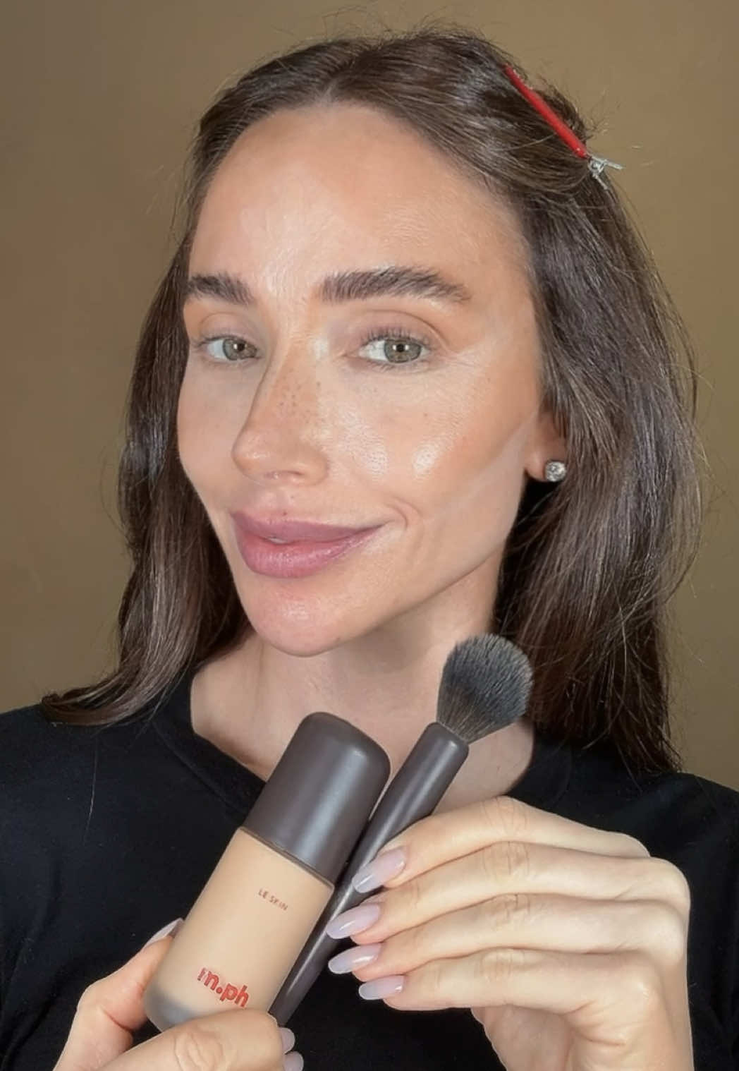 Let’s talk about Le Skin. #askmeanything #foundationroutine #mphbeauty 