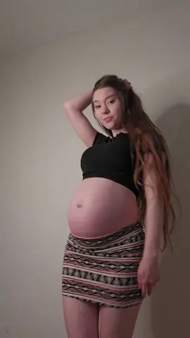 37 weeks pregnant 🤰🏻 