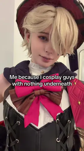 And like yes you can still see them a little cuz this top is tight but lowkeyyy don’t careee #lyney #lyneycosplay #cosplayer #cosplayerproblems #genshin 