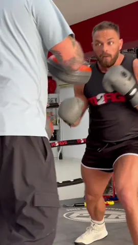 Watch me work. #boxing #Fitness
