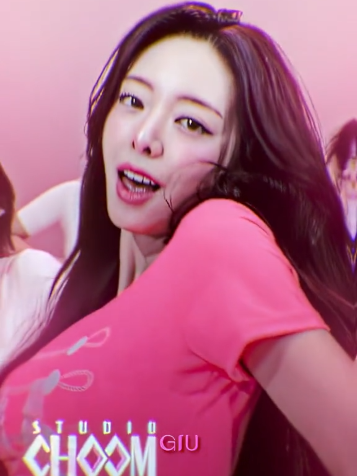I love yuna's solo album. NEW TREND (fancyuna=yuna) #yuna #itzy #viral #fyp #kpopfyp #fcrew #icecream #MIDZY#YUNA_IceCream ★ upload method ★ TG: @editing_news