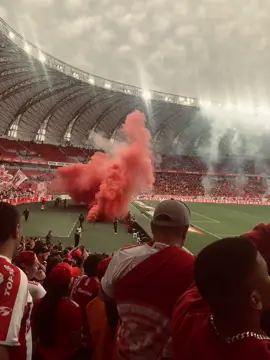 minha paz é esse caos ❤️🇦🇹.                       #scinternacional #vamointer #colorado #beirario 