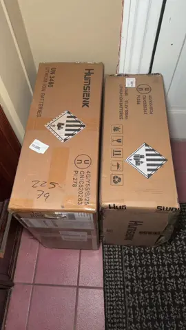 No lo pienses más esto no es un gasto es una inversión,con una autonomía de 5000W es la batería perfecta para tu sistema fotovoltaico #kitsolar #bateriasolar #bateria #sistemafotovoltaico 