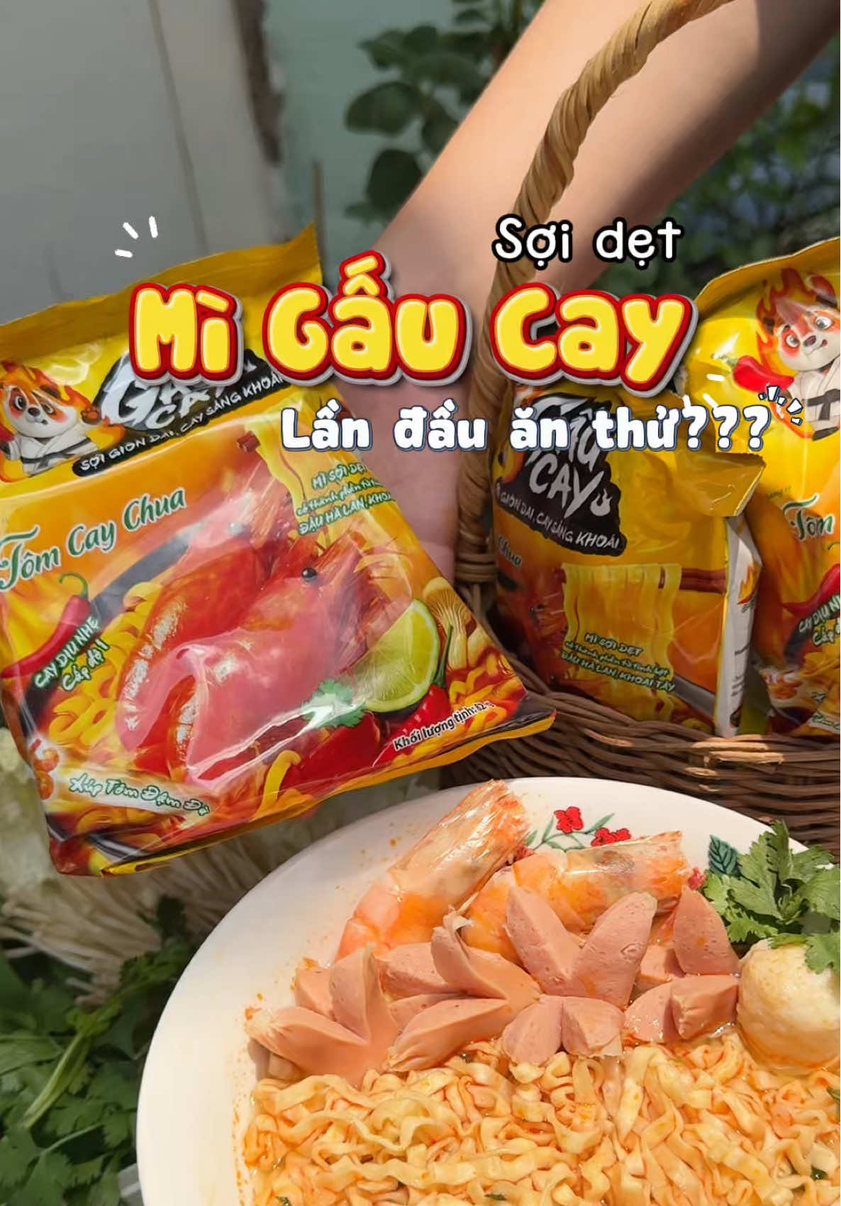 Lần đầu thử mì sợi dẹt Gấu Cay mà dính mãi thoai🥰 #maibodidau #MiGauCay #MiSoiDet #TomChuaCay #SoiGionDai