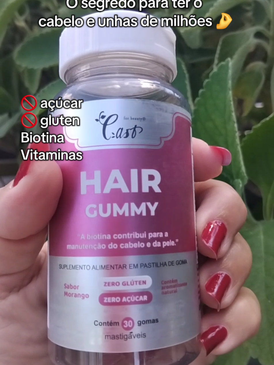 O segredo para ter um cabelo e unhas mais fortes.  Com biotina, vitaminas e minerais,  sem açúcar, sem gluten e sabor delicioso de morango! #cabelo #unhas #quedadecabelo #gummyhair #saudedamulher 
