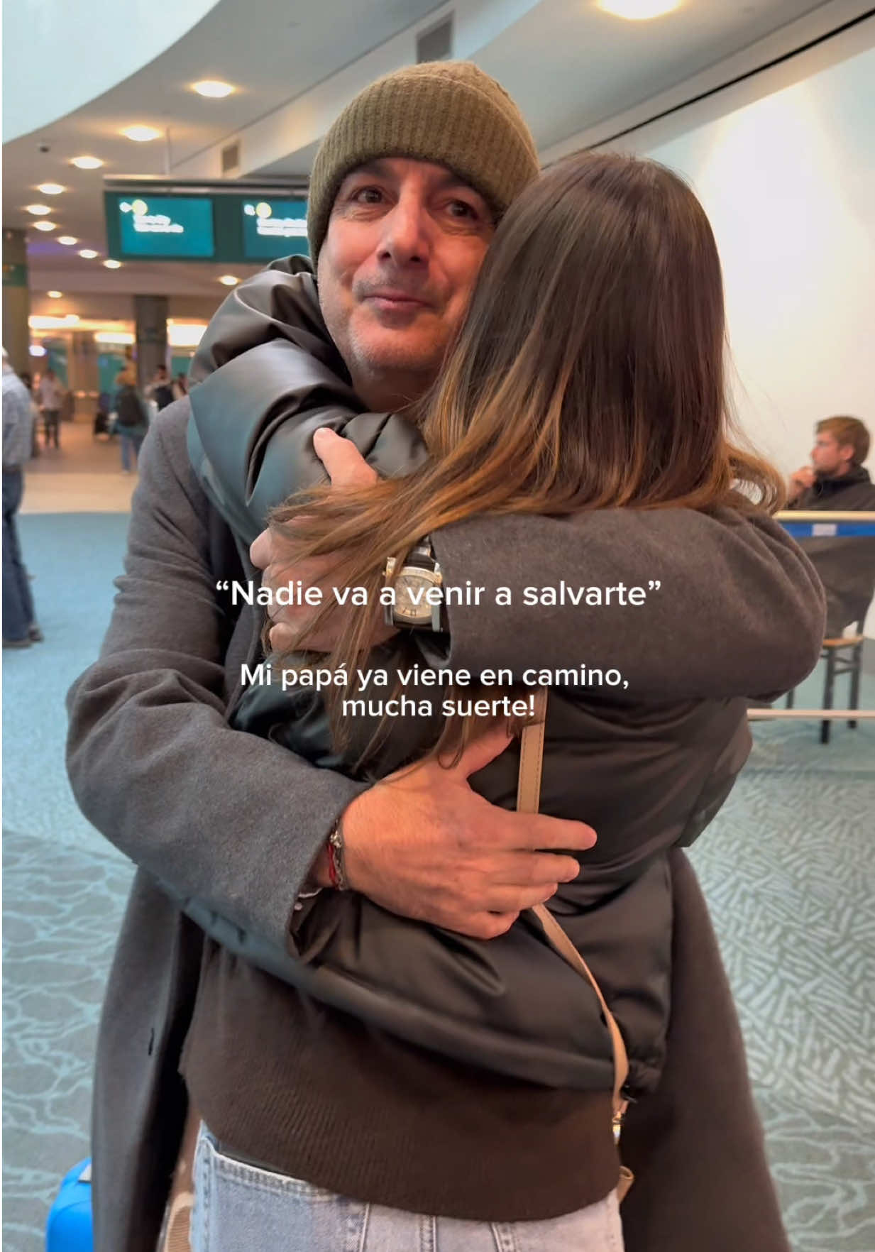 y mi mamá y mis hermanos seguro llegan también❤️‍🩹 #papa #daddy #papaehija #fypage 