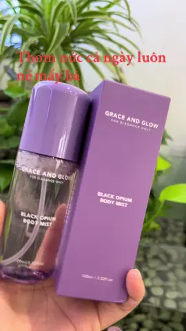 Grace and Glow Black Opium Body Mist được lấy cảm hứng từ hương nước hoa sang trọng mang đến cho cơ thể hương thơm nhẹ nhàng, tươi mát, lưu hương tinh tế và để lại trải nghiệm ấn tượng suốt cả ngày dài #viraltiktok #tiktokviral #graceandglow #bodymist #nuochoathomlau 