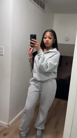 3/28 🎂 #birthdaygirl #fy #blowthisup #fyp #viral 