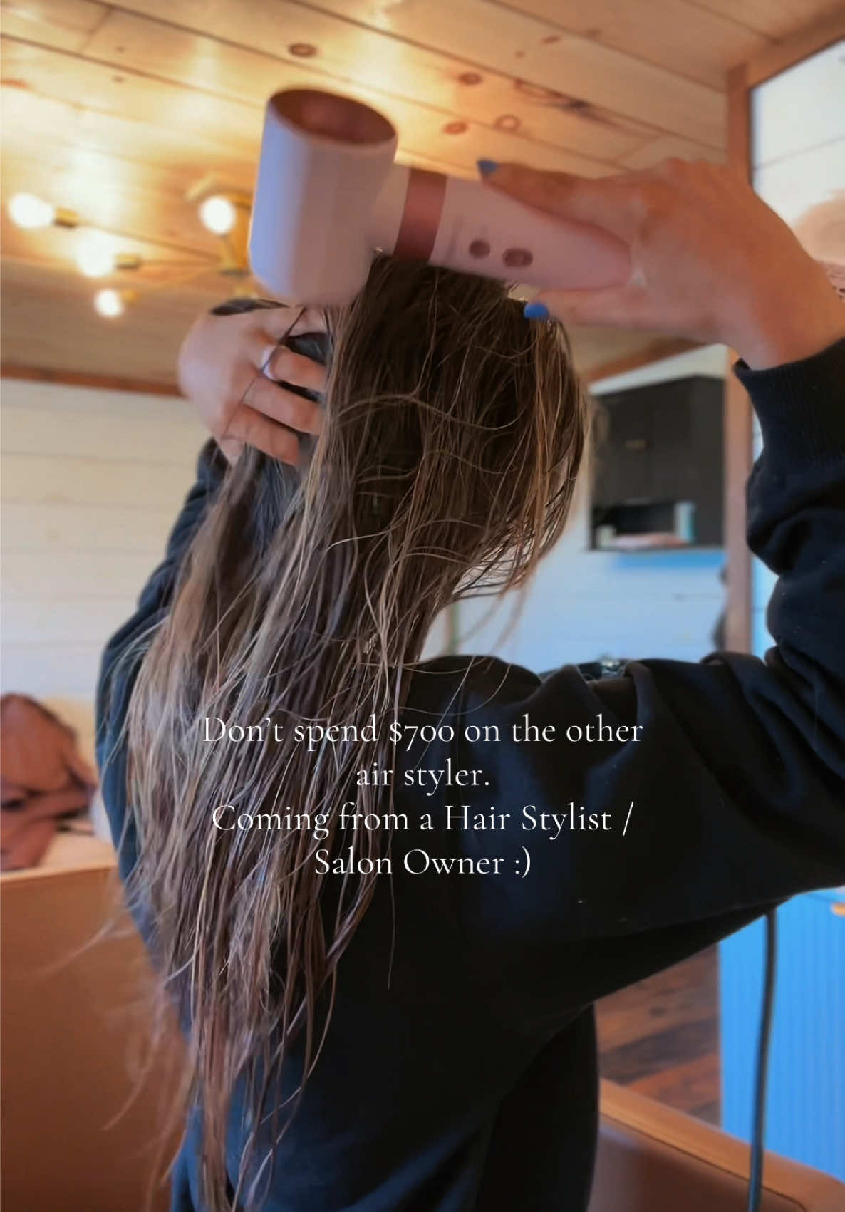 This is easily my favorite hot tool right now 🙌 #tideway #tidewayairstyler #hairtools #hairstylistapproved #ttshopdeals @Tideway 
