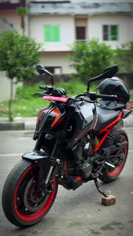 #searchinsightcreators #dreambike #ktmduke390 #dukelover 