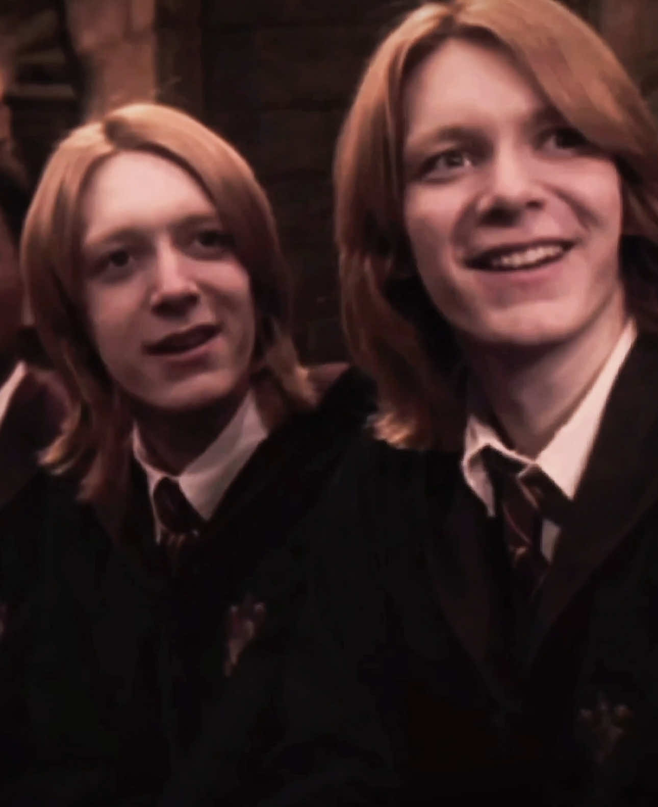 i had to do this for april fools, i’m sorry guys // happy birthday to my fav twins // i’m still not over them btw. scp: me #fredandgeorge #weasleytwins #harrypotter #fyp #videostar  dts: @𝘳𝘦𝘣𝘴𝘵𝘦𝘳⚯ ͛ @andreiaxvsp <3 @pops ⚯͛ @𝐥☆𝐮“ @𝒆𝒎𝒆𝒍𝒊𝒆 ♡ @nessa @🦢 @⚯ ͛ @fleur🌊⚜️ @‧₊ ᵎᵎ ⱽᵃˡᵉⁿᵗⁱⁿᵉ ⋅ ˚ ⭑ @⚯͛ @⚯ ͛ @🍂 @𝒜'𝘯𝘪𝘬𝘰🪽 @cher ⚯ ͛ @Dizzy @Lucyꨄ @marcy  ͛ @𝓜𝓪𝔂𝓪 @mel ⚯͛ @Mia ⚯͛ @Nix★ @Tino @𝒆𝒎𝒊𝒍𝒊𝒂 ᥫ᭡ 