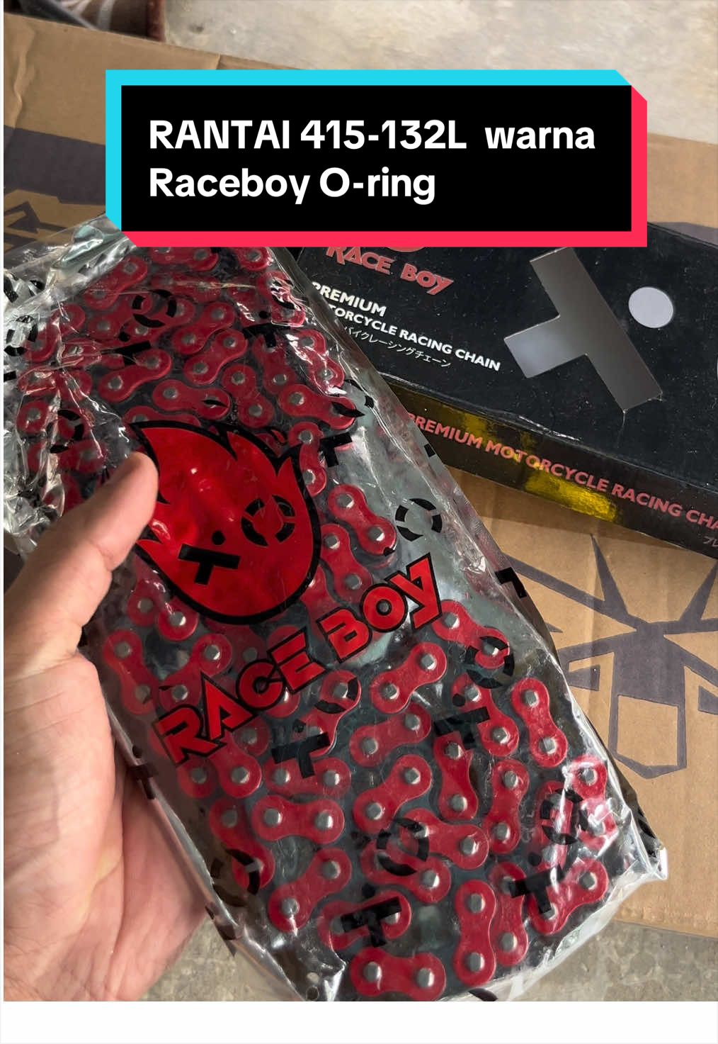 Terus smart smart pakai rantai warna ii ni murah harga bawah 40 hinggit je ni rantai o-ring pon adaa bermint grab beg kuning #rantaioring #rantairaceboy #rantaiwarna #rantai415warna #rantaimoto 