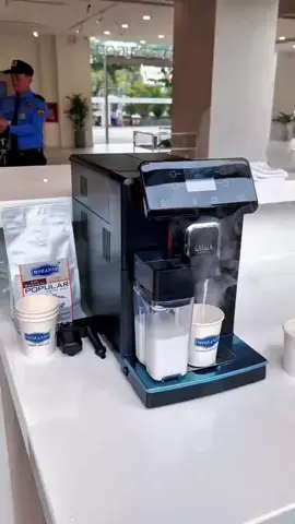 POV: Khi bạn lười nhưng gu thưởng thức lại ở chuẩn 5 sao. 🤫☕️ Gaggia Magenta Prestige – Định nghĩa mới cho quầy bar tại gia. Không cần lỉnh kỉnh thao tác, chỉ cần bấm nút là có ngay ly cà phê thơm phức để khởi đầu ngày mới thăng hoa. #mayphacafe #mayxaycaphe #cafe #xuhuong #fyp 