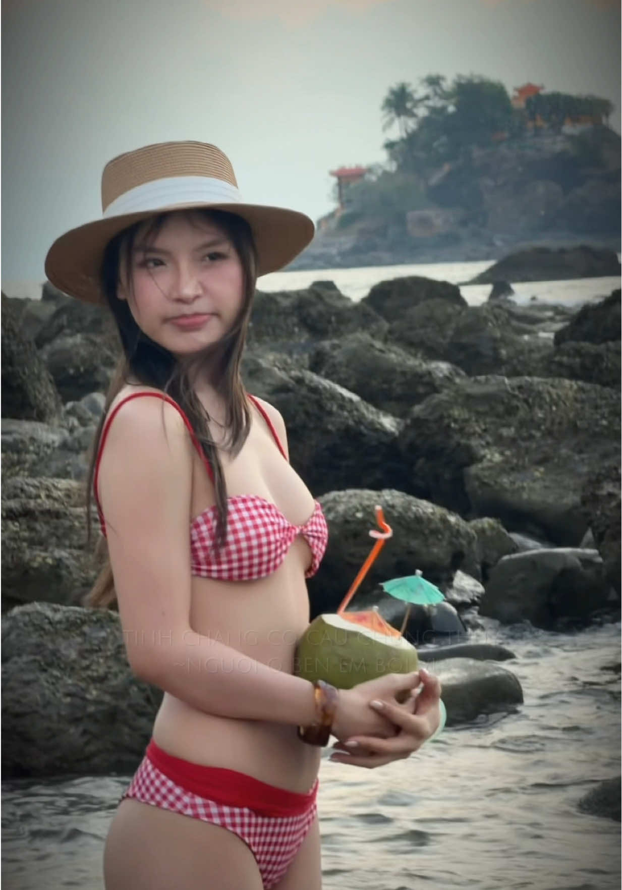 dạ 58 kí lô nhưng 1m76 😛 hihi